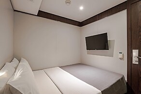 Fast Sleep Guarulhos by Slaviero Hotéis