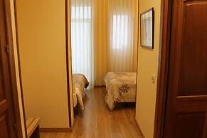 Hotel El Mirador Puerta del Sol