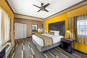 Best Western Plus Emerald Inn & Suites