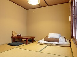 Gion Ryokan Q-beh - Hostel