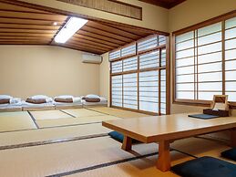Gion Ryokan Q-beh - Hostel