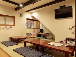 Gion Ryokan Q-beh - Hostel