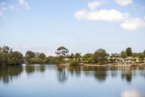 Nightcap at Waterfront Hotel
