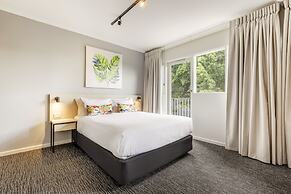 Nightcap at Findon Hotel