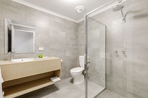 Nightcap at Findon Hotel