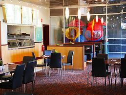 Nightcap at Findon Hotel