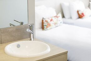 Nightcap at Findon Hotel