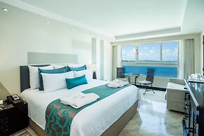Dreams Sands Cancun Resort & Spa - All Inclusive