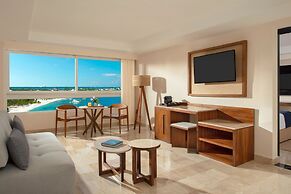 Dreams Sands Cancun Resort & Spa - All Inclusive