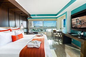 Dreams Sands Cancun Resort & Spa - All Inclusive