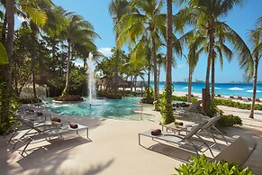 Dreams Sands Cancun Resort & Spa - All Inclusive