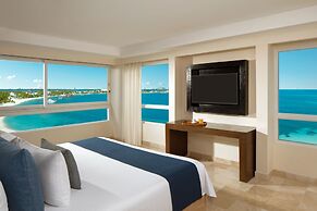 Dreams Sands Cancun Resort & Spa - All Inclusive