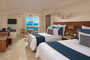 Dreams Sands Cancun Resort & Spa - All Inclusive