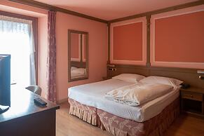 Hotel Compagnoni