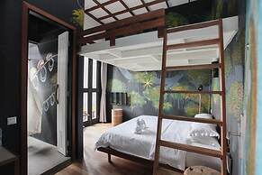 The Happy 8 Retreat @ Kuala Sepetang