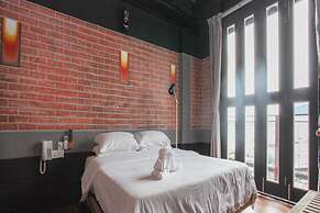 The Happy 8 Retreat @ Kuala Sepetang