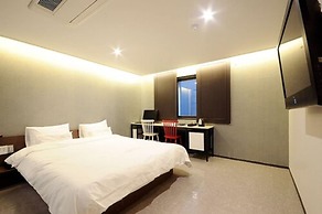 Queens Hotel Seomyeon Busan