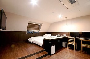Queens Hotel Seomyeon Busan