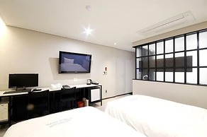Queens Hotel Seomyeon Busan