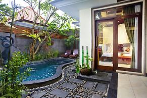 The Bali Dream Suite Villa Seminyak