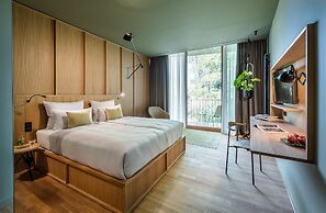 LA Maison Hotel