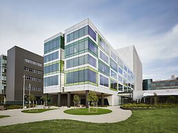 The Larwill Studio Melbourne - Art Series