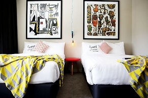 The Larwill Studio Melbourne - Art Series