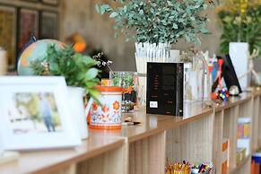 The Larwill Studio Melbourne - Art Series