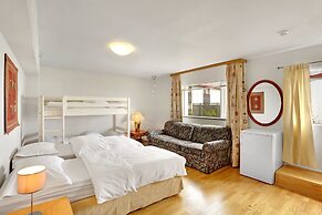 Eldey Airport Hotel
