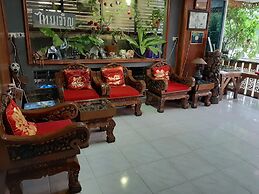 Vanlisut Hotel Ngamwongwan