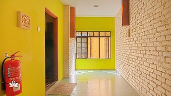 The Explorers Guesthouse and Hostel