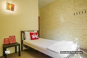 The Explorers Guesthouse and Hostel