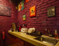 The Explorers Guesthouse and Hostel