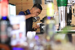 Crystal Lotus Hotel Yogyakarta