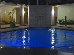 Recanto Tropical Hotel