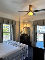 Studio 9 Hotel Catalina