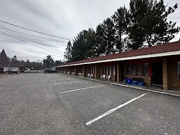 Red Top Motor Inn