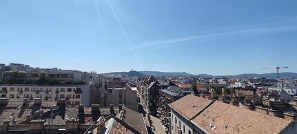 Corvin Center Suites