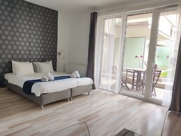 Corvin Center Suites