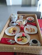 Labak River Hotel by EPS