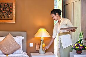 Labak River Hotel by EPS