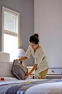 Labak River Hotel by EPS