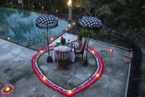 Labak River Hotel by EPS