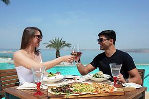 Hilton Dead Sea Resort & Spa