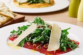 Hilton Dead Sea Resort & Spa