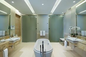 Hilton Dead Sea Resort & Spa