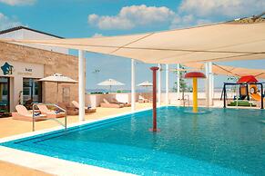 Hilton Dead Sea Resort & Spa