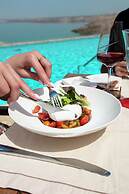 Hilton Dead Sea Resort & Spa