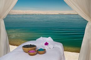 Hilton Dead Sea Resort & Spa