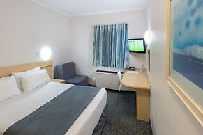 Road Lodge East London